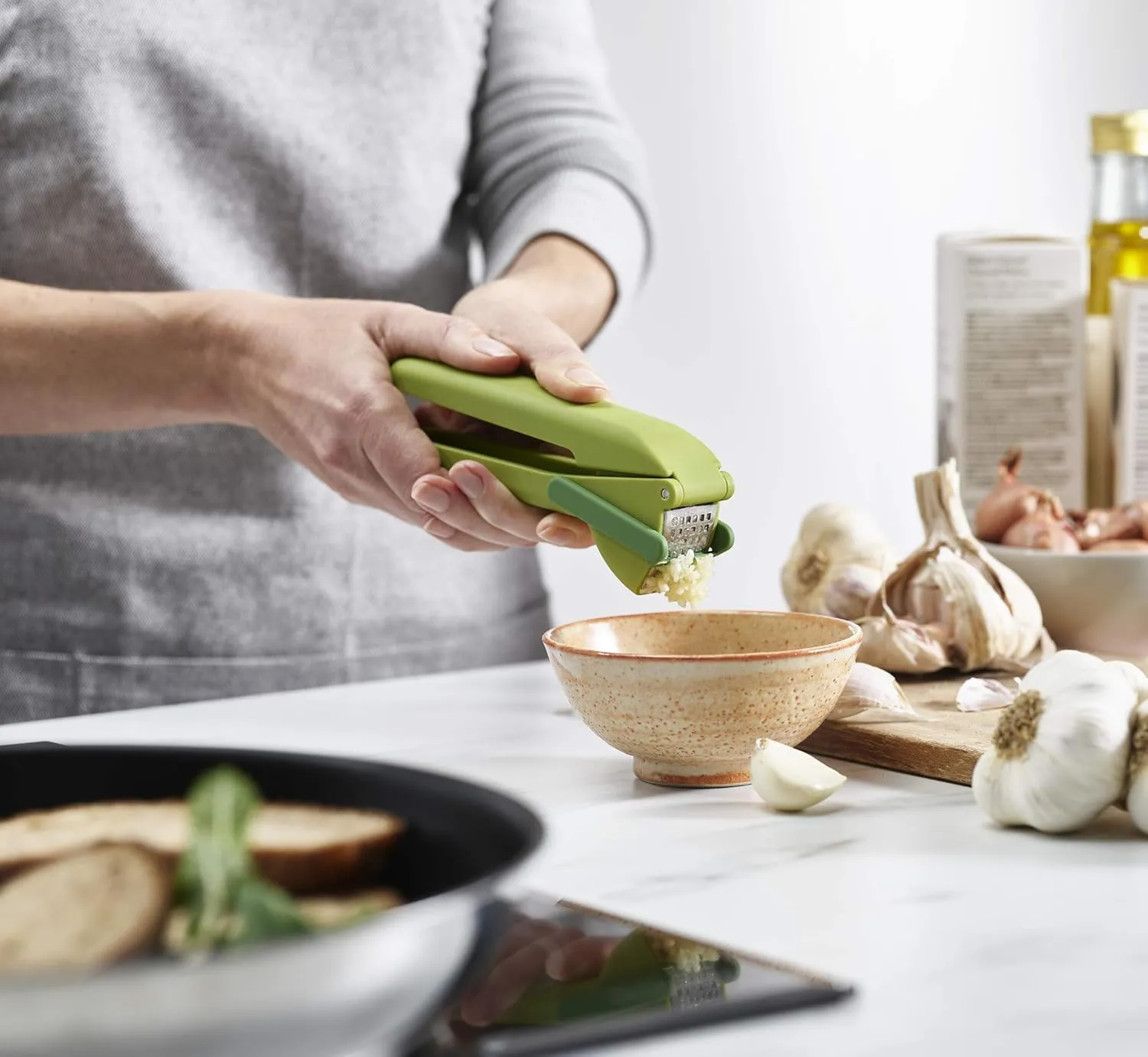 Joseph Joseph CleanForce Garlic Press